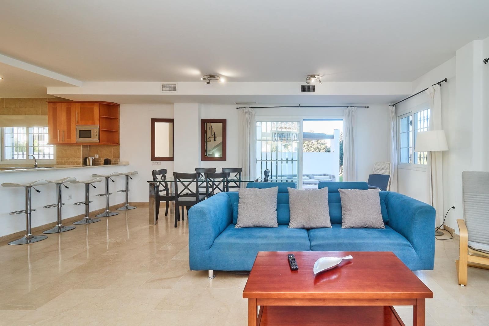 4 sypialnia Dom szeregowy na sprzedaż w Alhaurin de la Torre z basenem garażem - 599 990 € (Ref: 9344886)