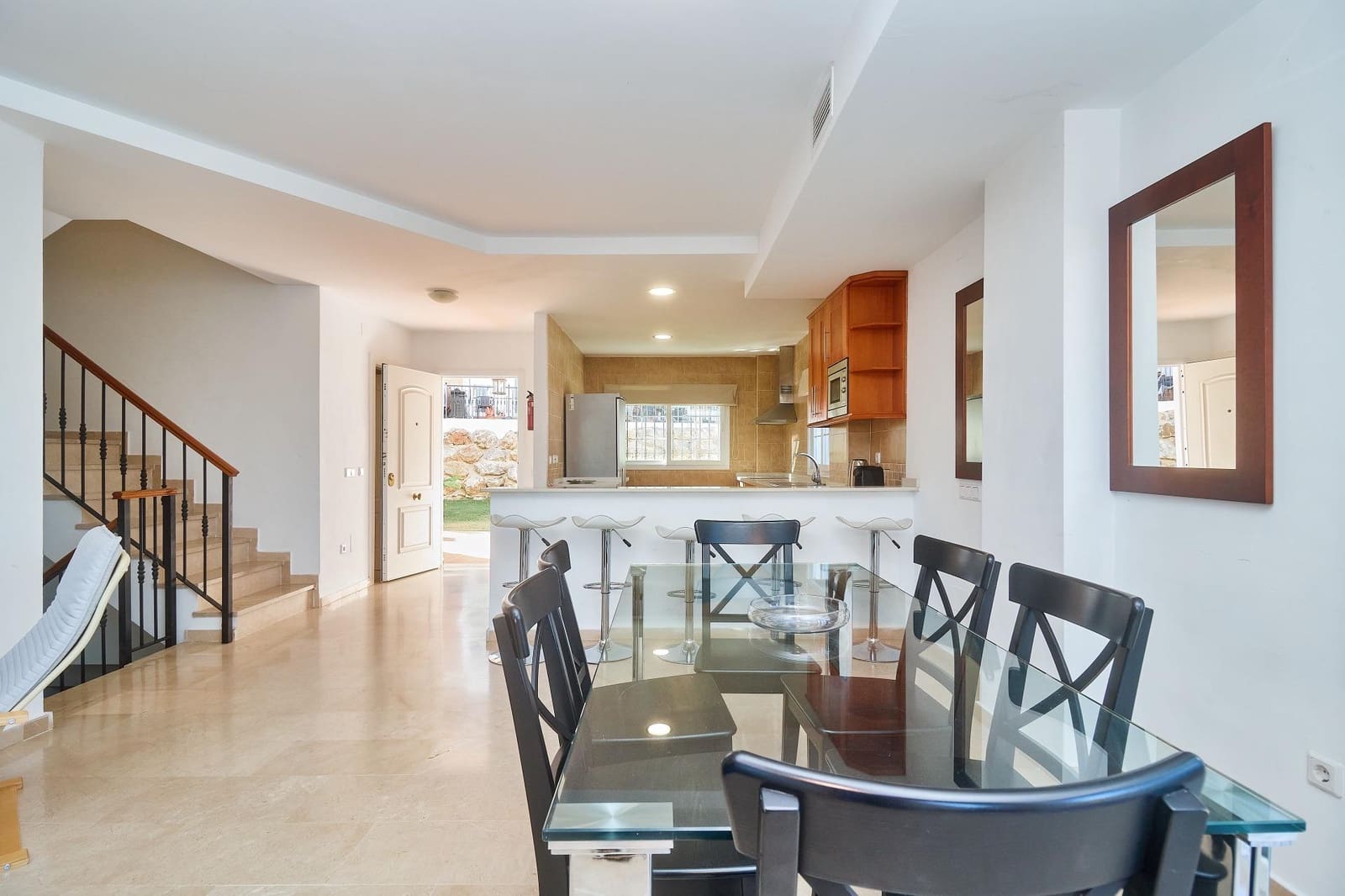 4 sypialnia Dom szeregowy na sprzedaż w Alhaurin de la Torre z basenem garażem - 599 990 € (Ref: 9344886)