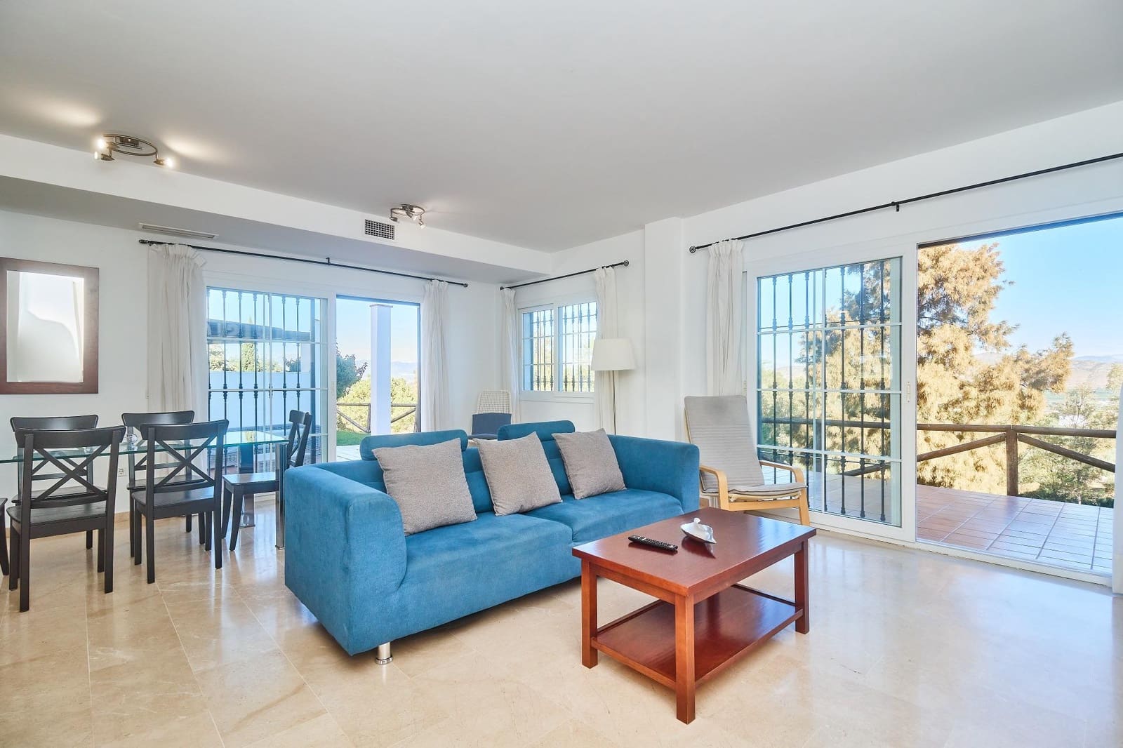 4 sypialnia Dom szeregowy na sprzedaż w Alhaurin de la Torre z basenem garażem - 599 990 € (Ref: 9344886)