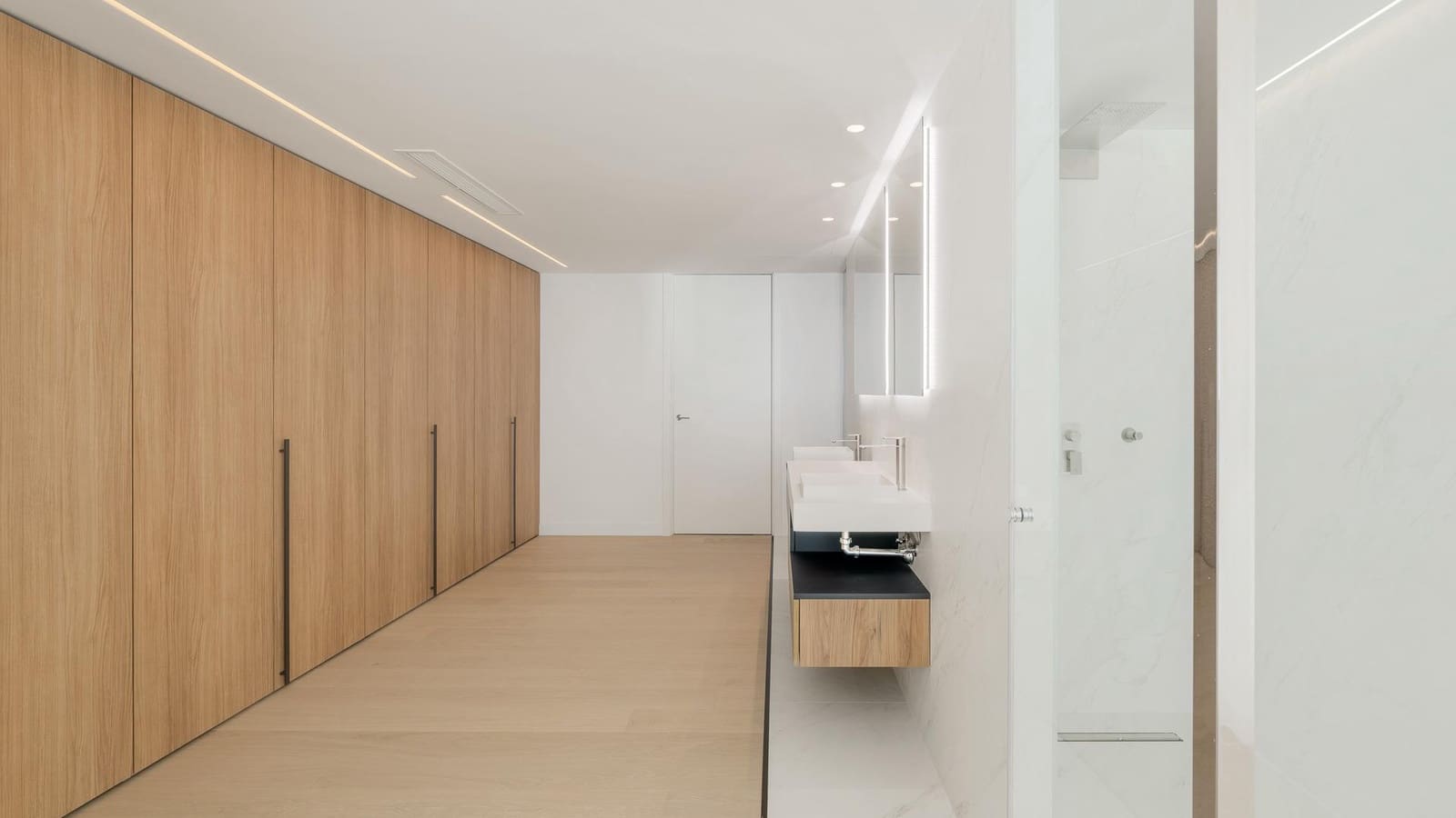 Ático de 3 habitaciones en Benalmádena en venta con piscina garaje - 3.495.000 € (Ref: 9359687)