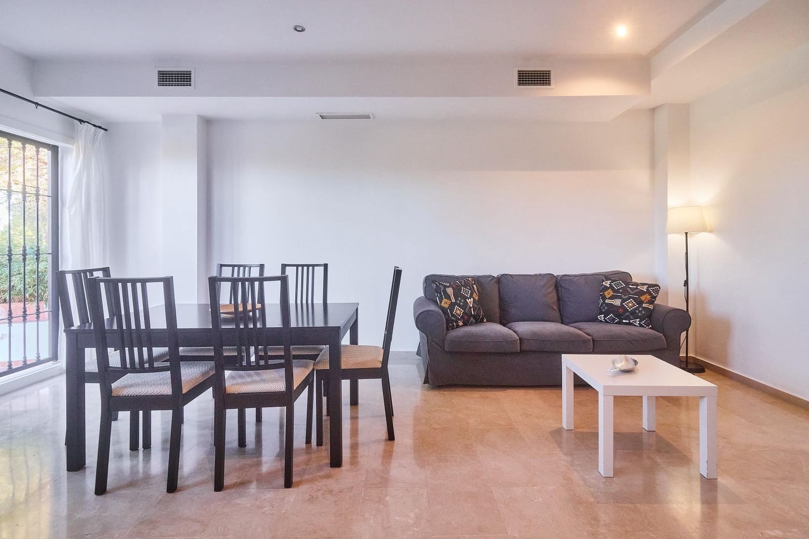 3 sypialnia Dom szeregowy na sprzedaż w Alhaurin de la Torre z basenem garażem - 429 990 € (Ref: 9359688)