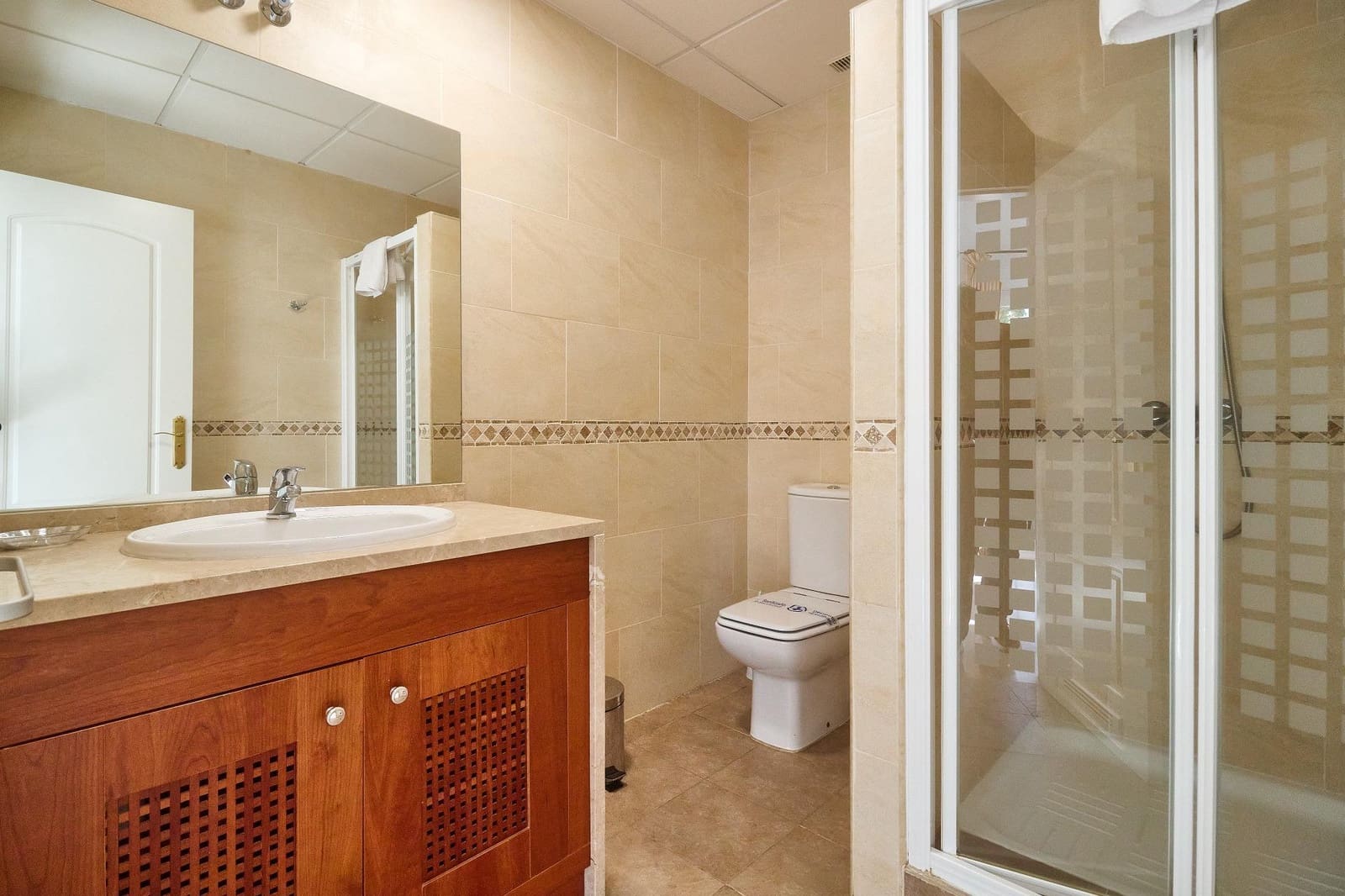 3 sypialnia Dom szeregowy na sprzedaż w Alhaurin de la Torre z basenem garażem - 429 990 € (Ref: 9359688)