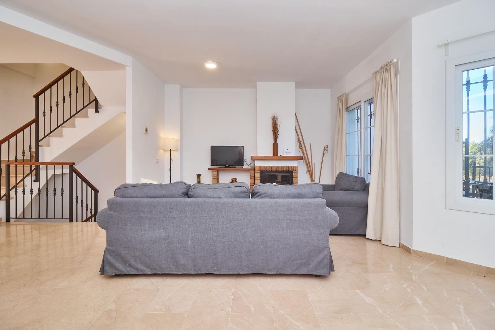 4 sypialnia Dom szeregowy na sprzedaż w Alhaurin de la Torre z basenem garażem - 479 990 € (Ref: 9359689)