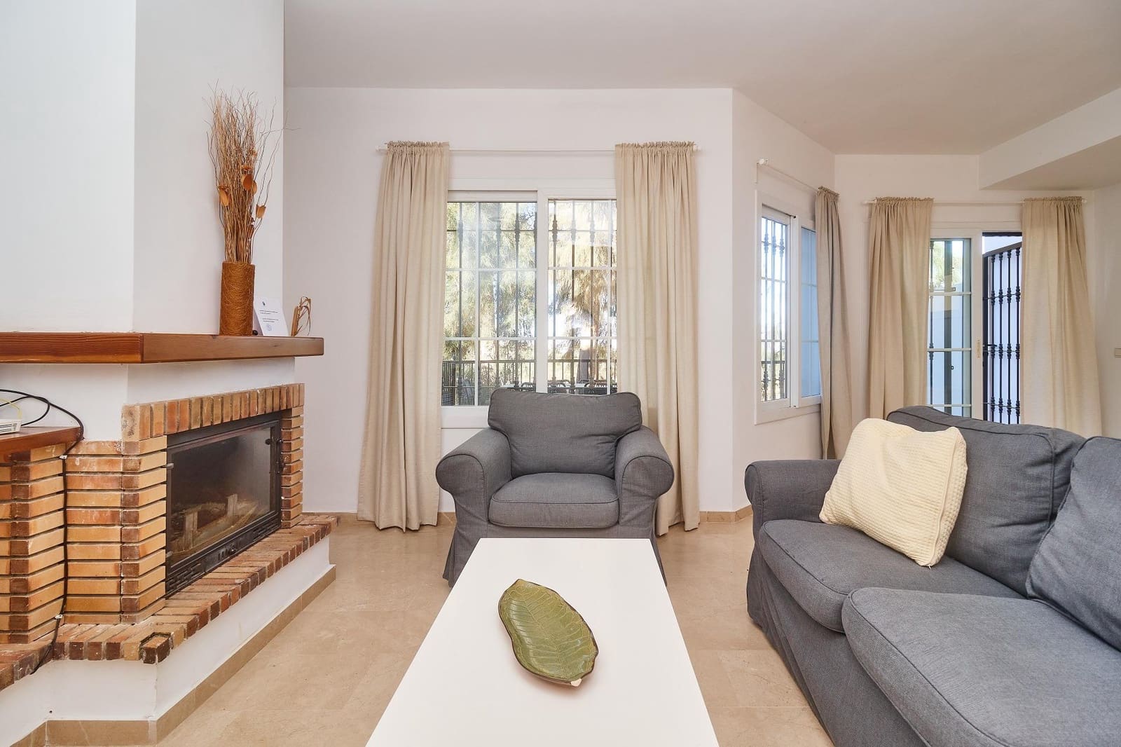 4 sypialnia Dom szeregowy na sprzedaż w Alhaurin de la Torre z basenem garażem - 479 990 € (Ref: 9359689)