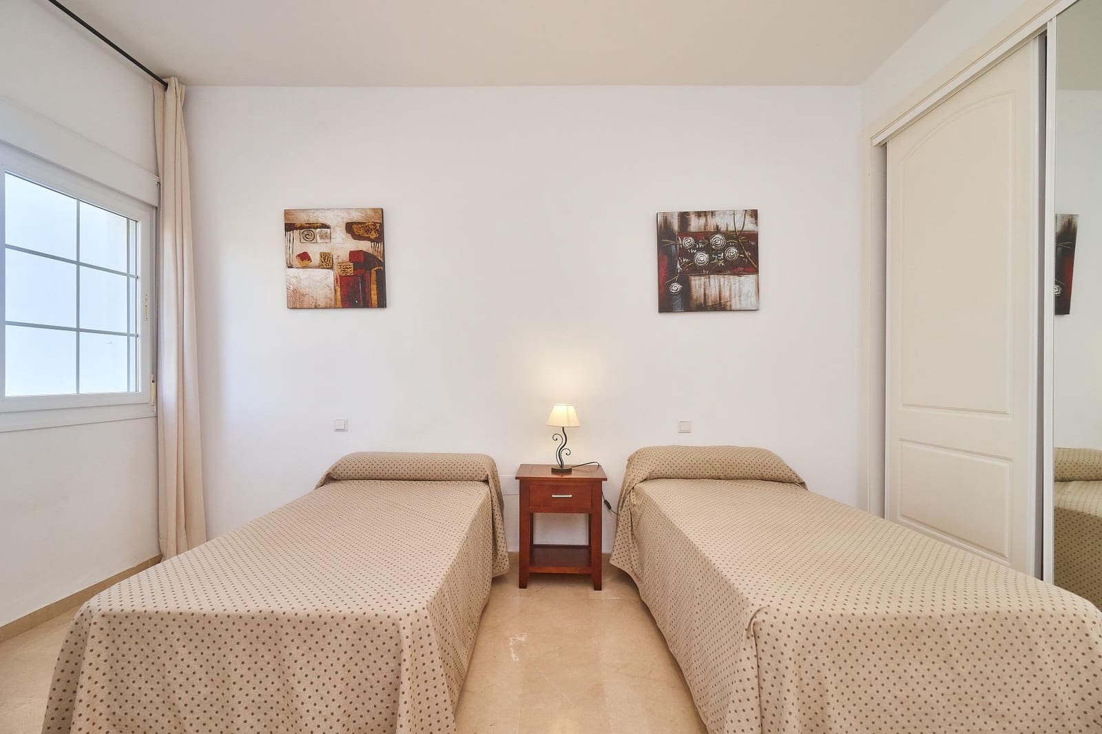 4 sypialnia Dom szeregowy na sprzedaż w Alhaurin de la Torre z basenem garażem - 479 990 € (Ref: 9359689)