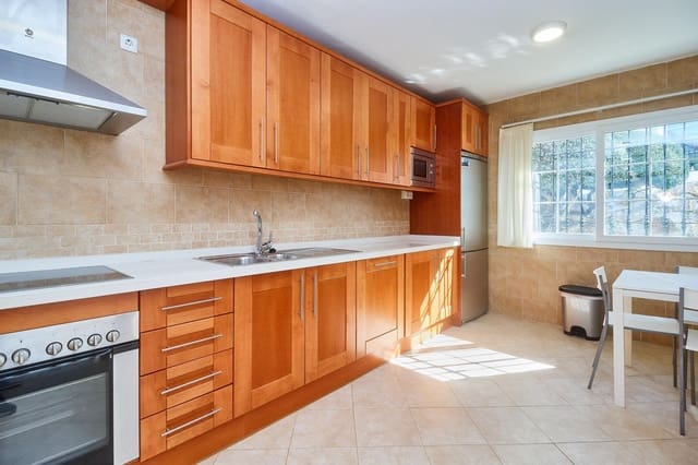 4 sypialnia Dom szeregowy na sprzedaż w Alhaurín de la Torre z basenem garażem - 479 990 € (Ref: 9359689)