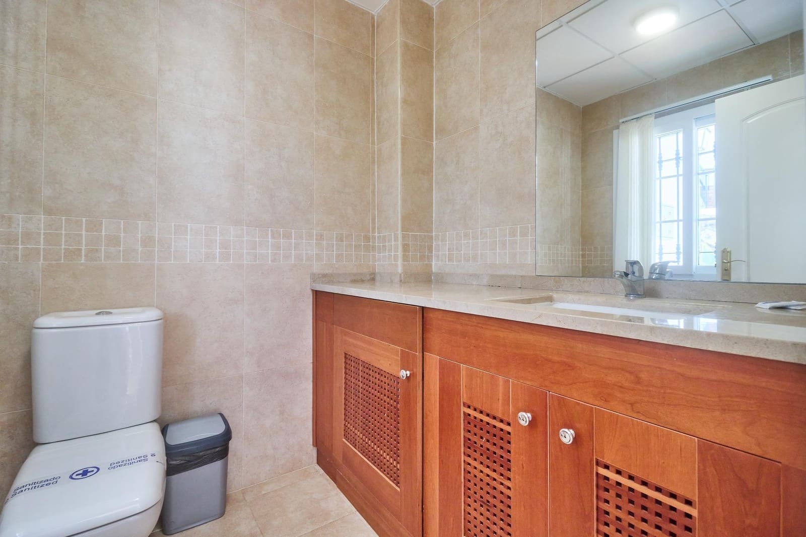 4 sypialnia Dom szeregowy na sprzedaż w Alhaurin de la Torre z basenem garażem - 479 990 € (Ref: 9359689)