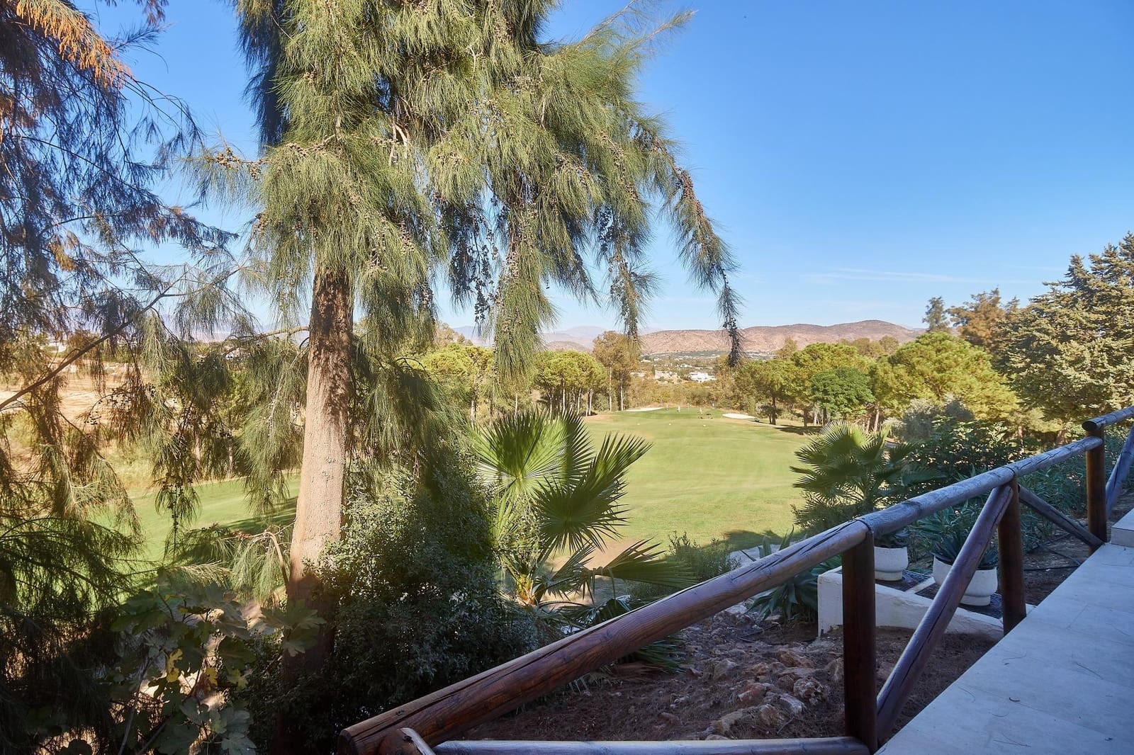 4 sypialnia Dom szeregowy na sprzedaż w Alhaurin de la Torre z basenem garażem - 479 990 € (Ref: 9359689)