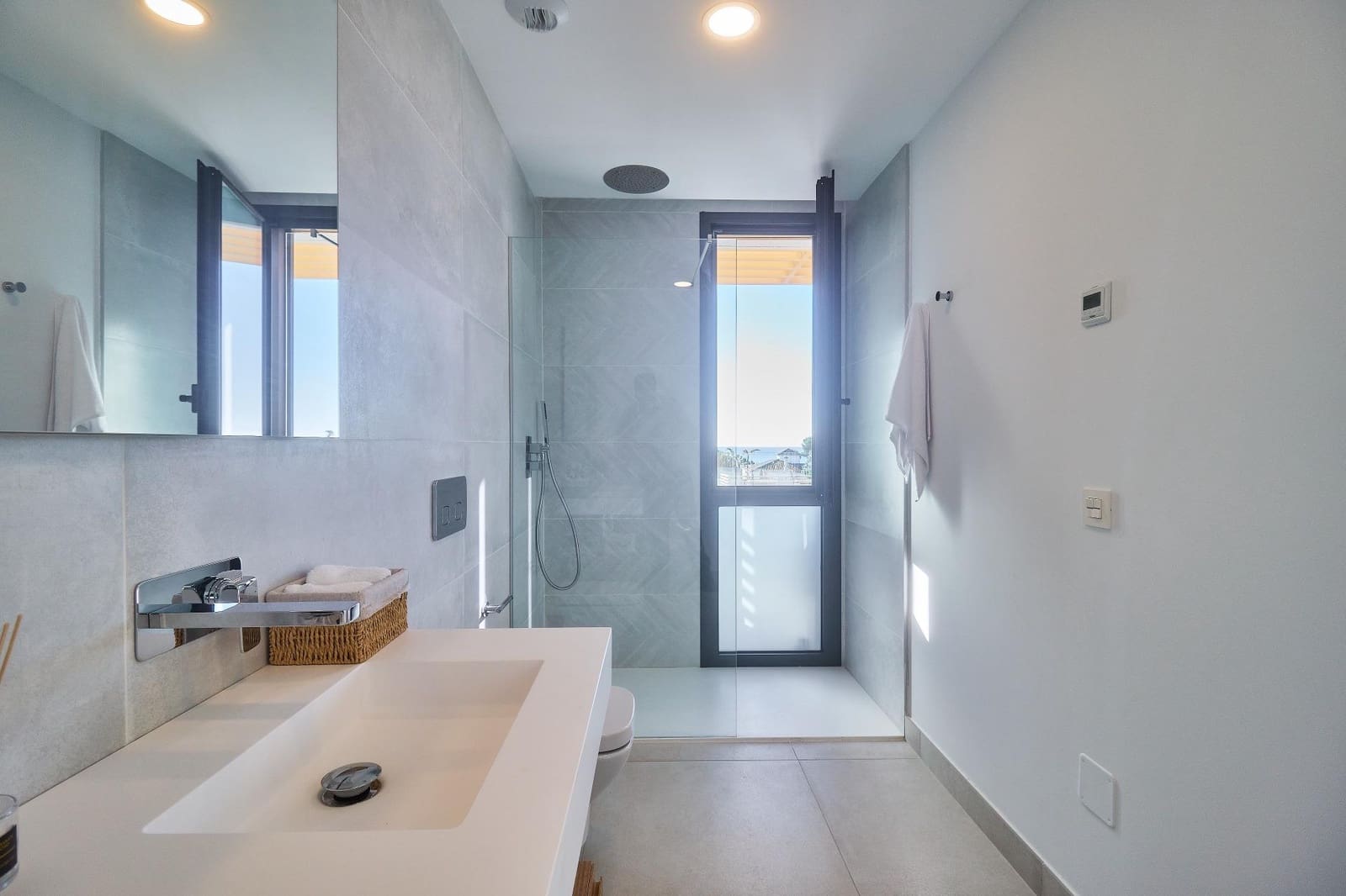 4 sovrum Radhus till salu i Mijas med pool garage - 837 000 € (Ref: 9431576)