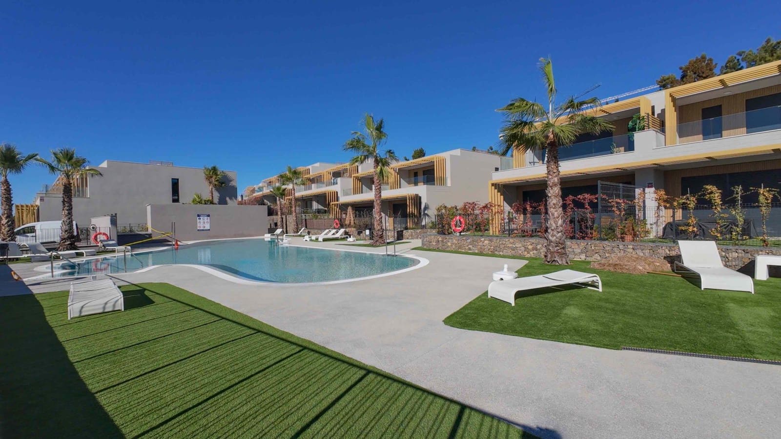 4 sovrum Radhus till salu i Mijas med pool garage - 837 000 € (Ref: 9431576)