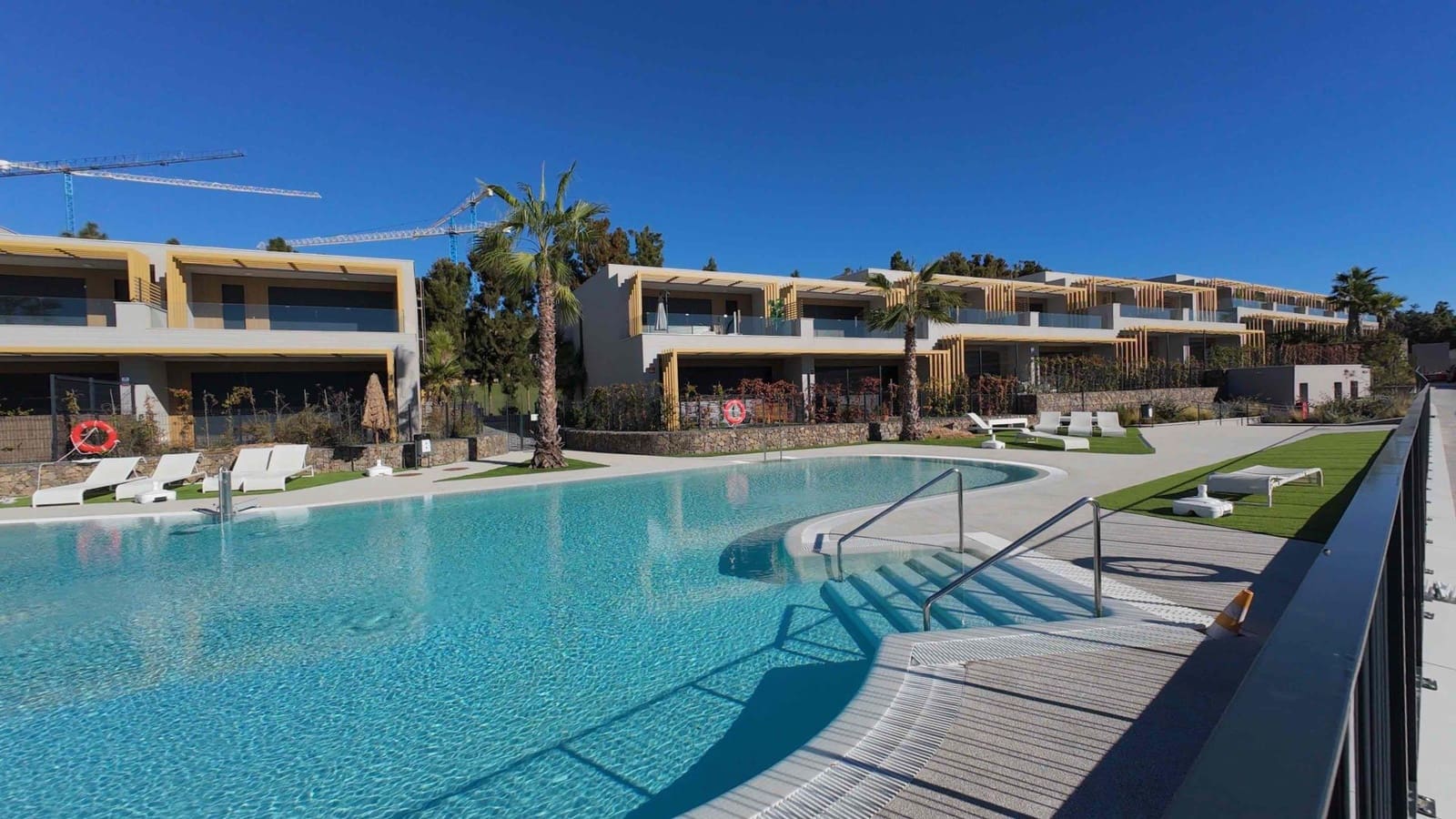 4 sovrum Radhus till salu i Mijas med pool garage - 837 000 € (Ref: 9431576)