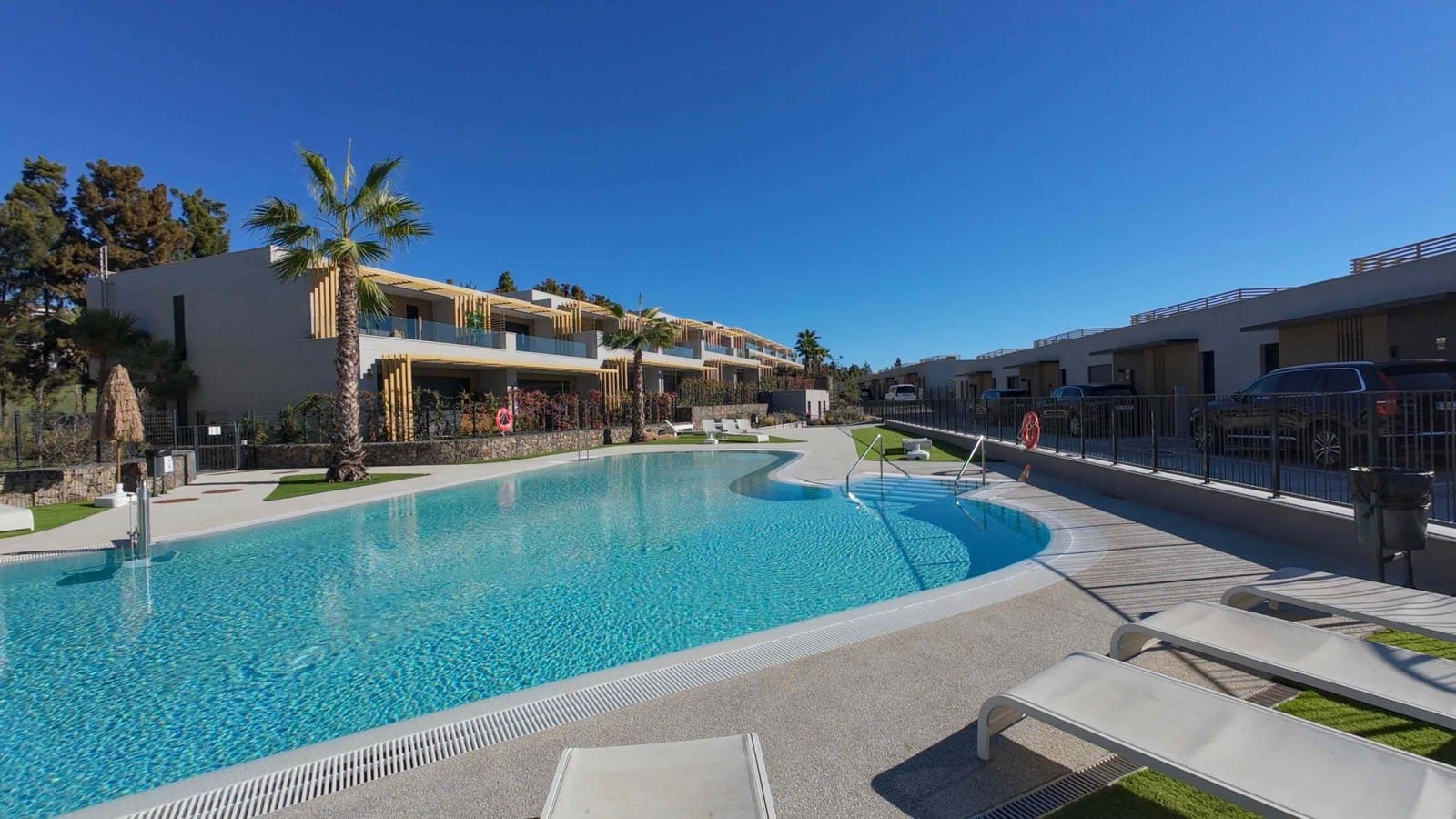 4 sovrum Radhus till salu i Mijas med pool garage - 837 000 € (Ref: 9431576)