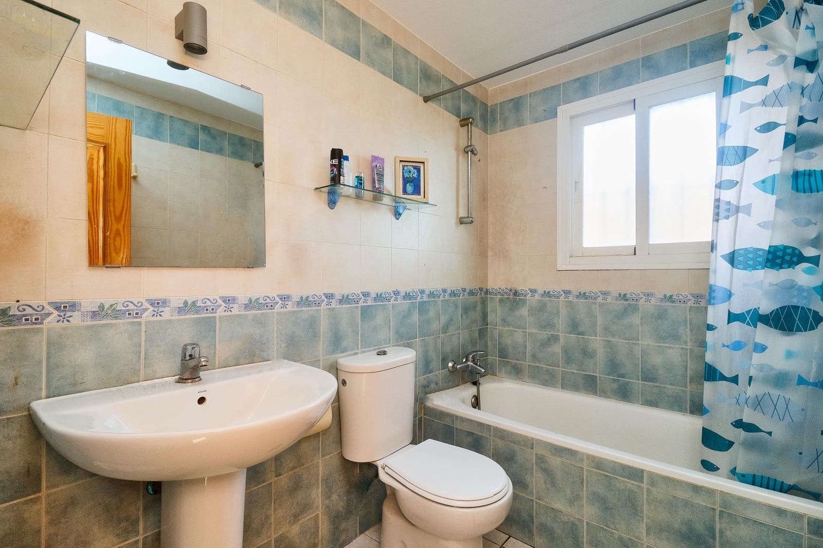 3 slaapkamer Villa te koop in El Faro met zwembad garage - € 550.000 (Ref: 9500732)