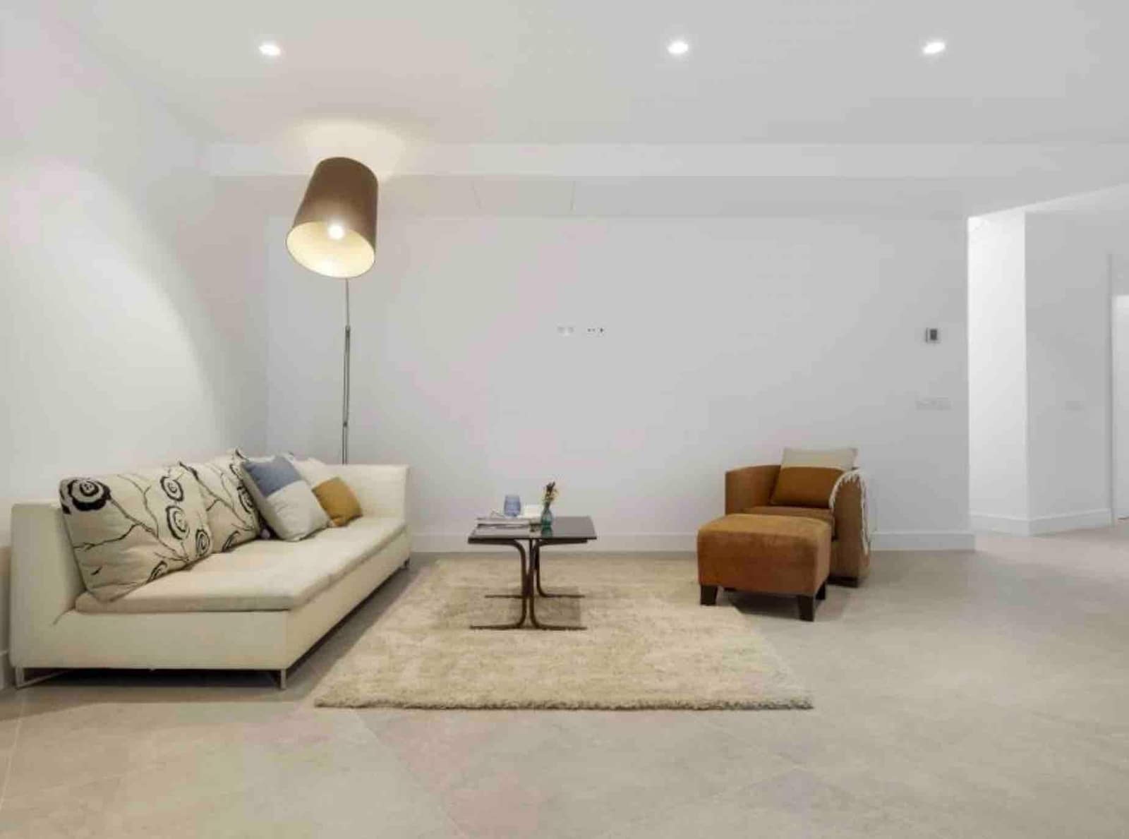 5 bedroom Villa for sale in Marbella with pool garage - € 3,450,000 (Ref: 9502458)