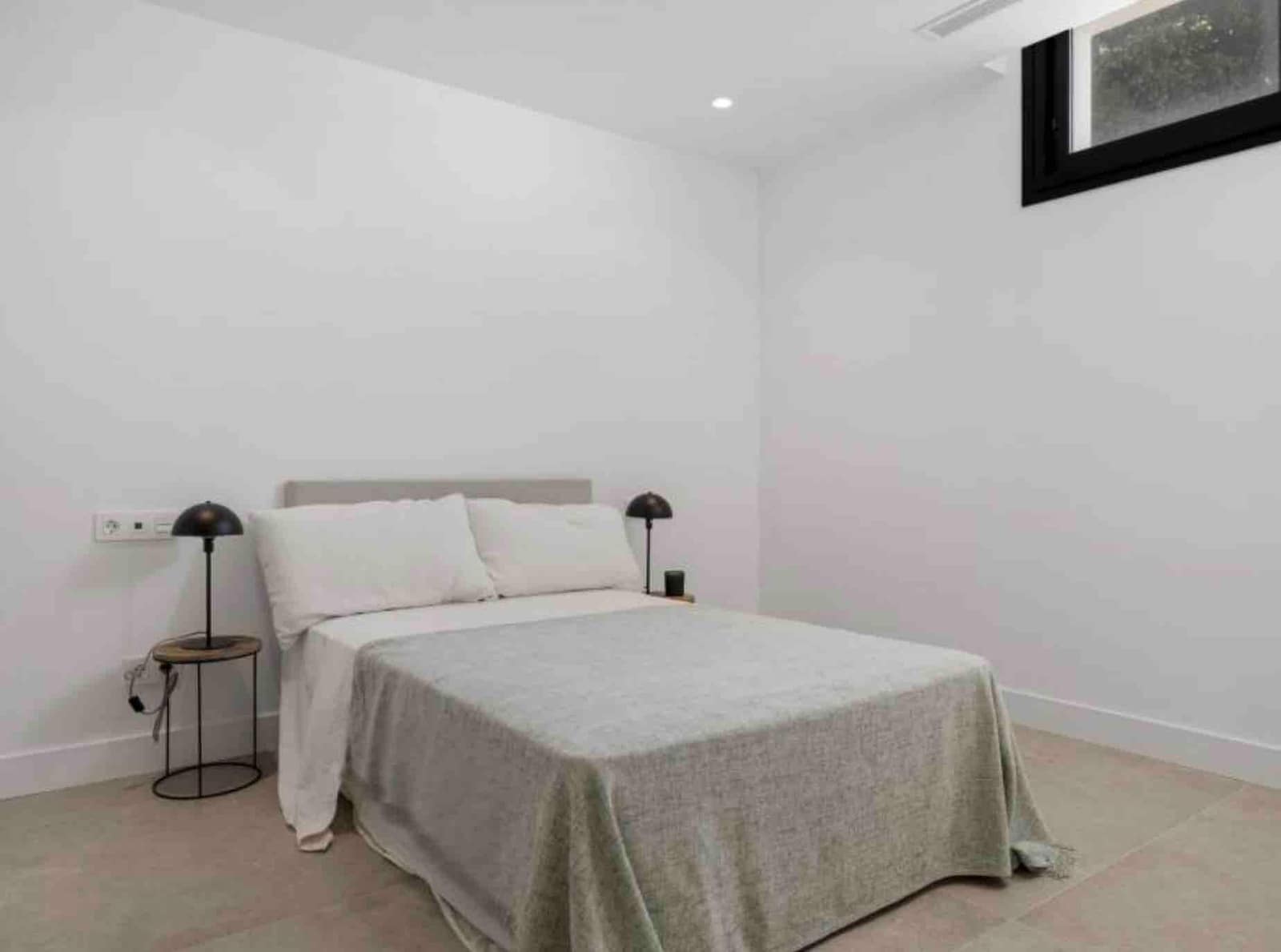 5 bedroom Villa for sale in Marbella with pool garage - € 3,450,000 (Ref: 9502458)