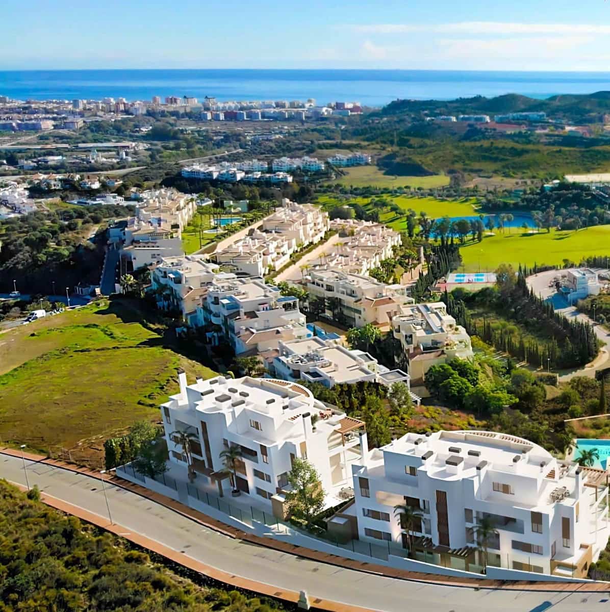 3 slaapkamer Penthouse te koop in Cerro del Aguila met zwembad garage - € 945.000 (Ref: 9524409)
