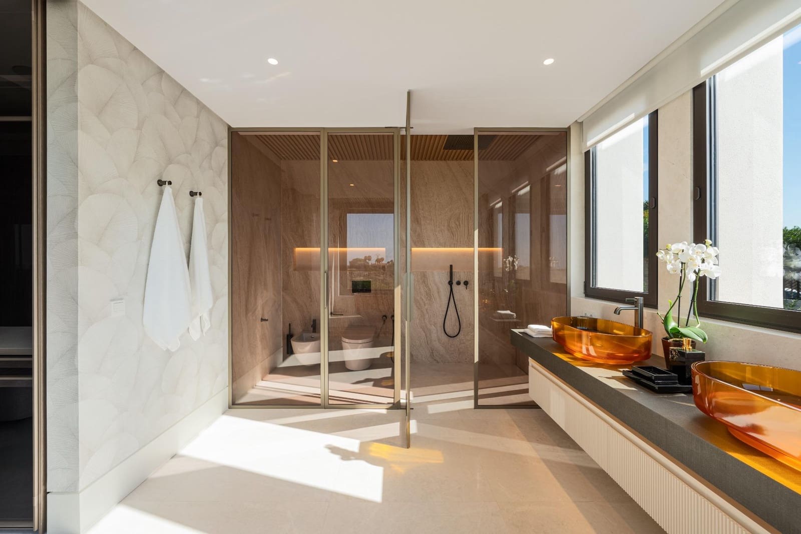 5 sypialnia Willa na sprzedaż w Marbella z basenem garażem - 14 995 000 € (Ref: 9536039)