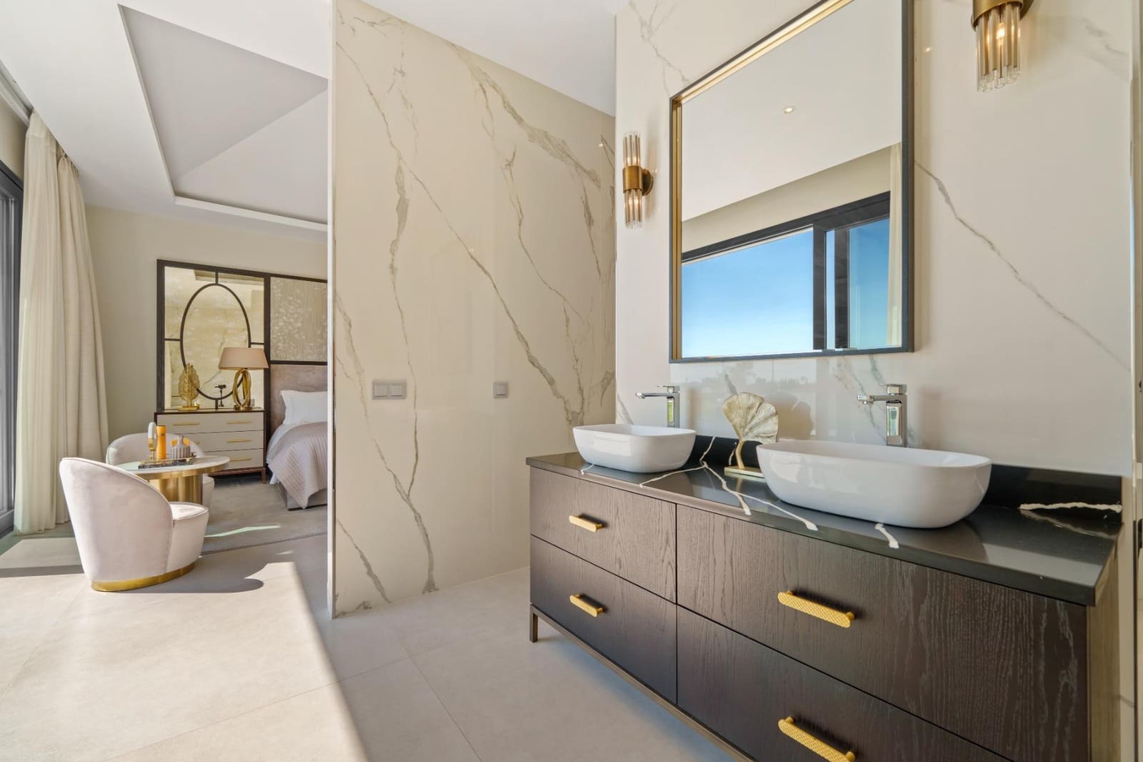 6 sovrum Villa till salu i La Quinta med pool garage - 4 695 000 € (Ref: 9536040)