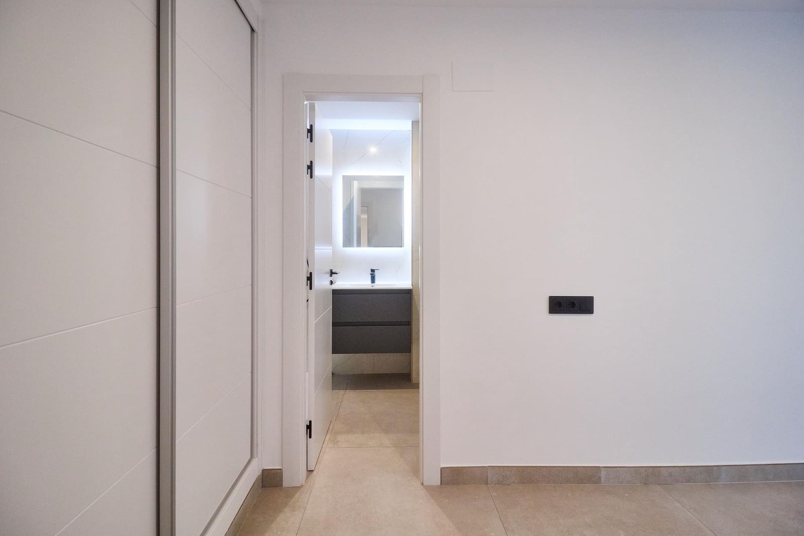 3 makuuhuone Huoneisto vuokrattavana paikassa Fuengirola - 1 750 € (Ref: 9568787)