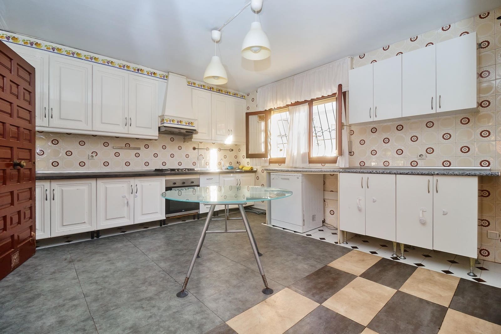 5 soverom Villa til salgs i El Coto med svømmebasseng garasje - € 700 000 (Ref: 9615634)