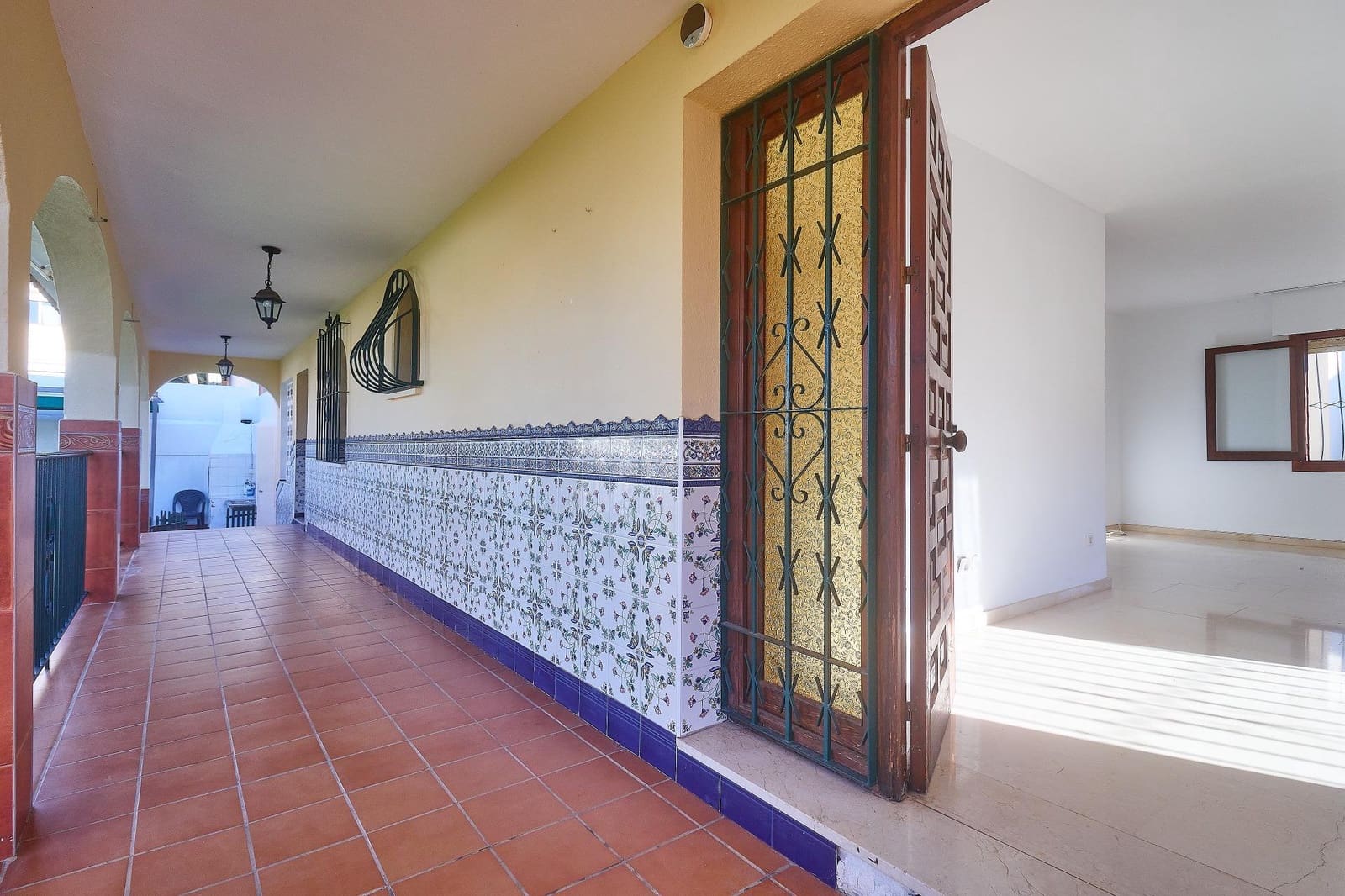 5 soverom Villa til salgs i El Coto med svømmebasseng garasje - € 700 000 (Ref: 9615634)