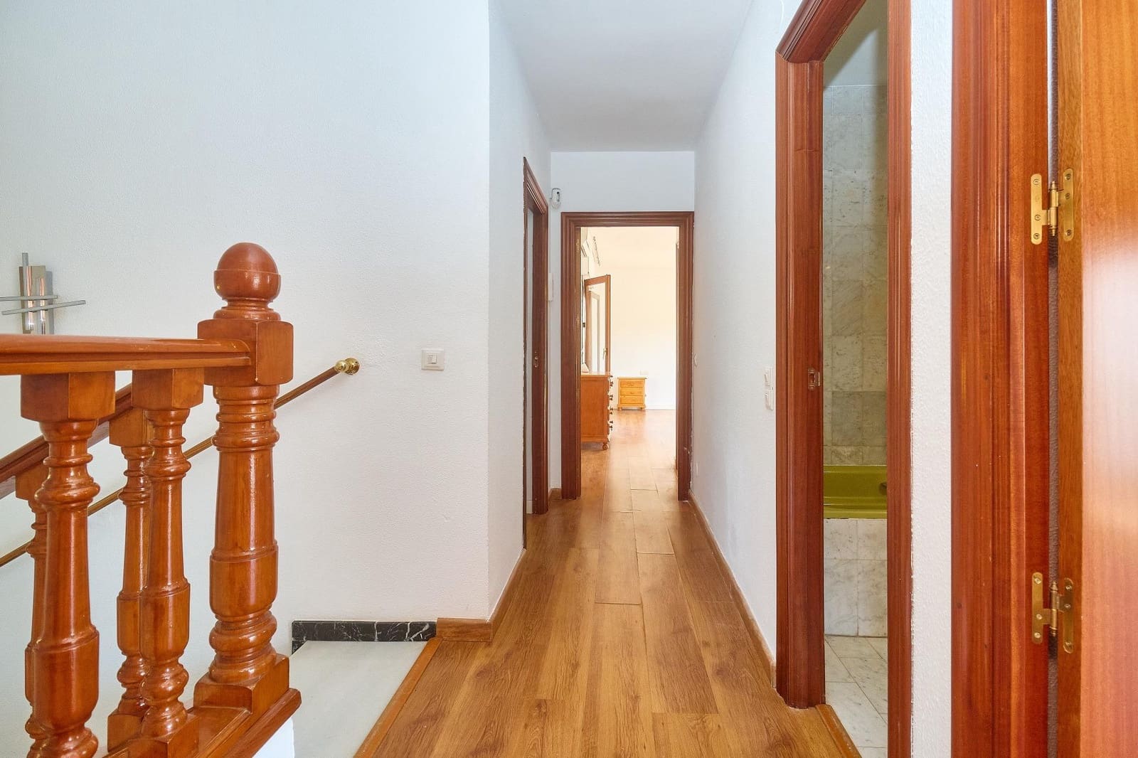 5 soverom Villa til salgs i El Coto med svømmebasseng garasje - € 700 000 (Ref: 9615634)