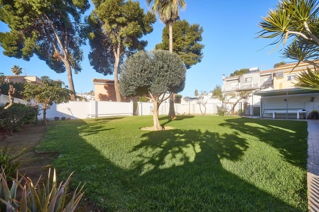 Chalet de 5 habitaciones en El Coto, Mijas en venta con piscina garaje - 700.000 € (Ref: 9615634)
