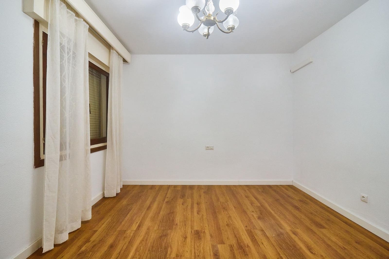 5 soverom Villa til salgs i El Coto med svømmebasseng garasje - € 700 000 (Ref: 9615634)