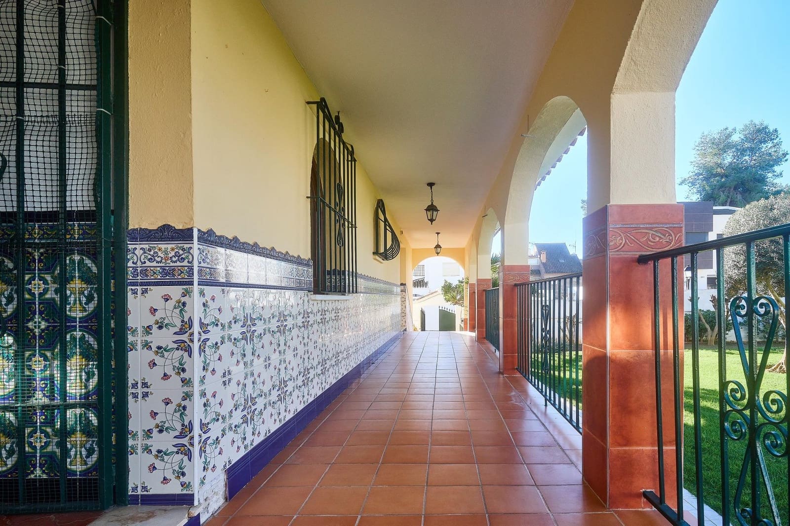 5 soverom Villa til salgs i El Coto med svømmebasseng garasje - € 700 000 (Ref: 9615634)