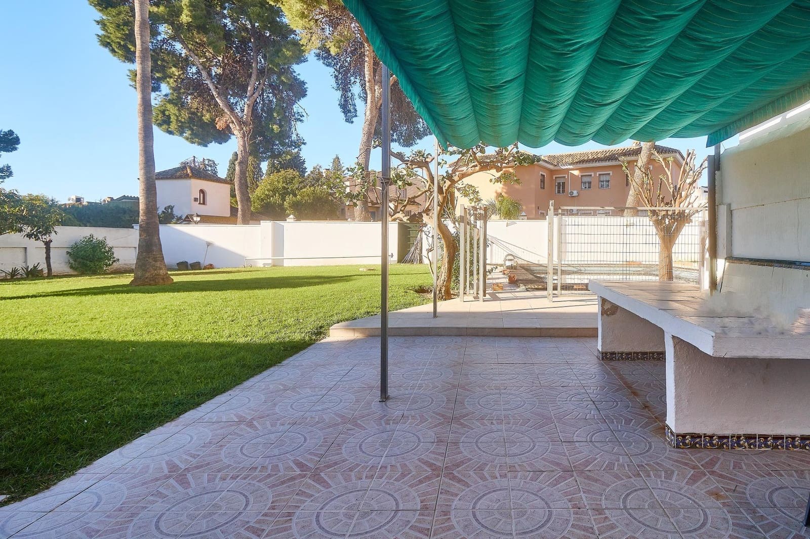 5 soverom Villa til salgs i El Coto med svømmebasseng garasje - € 700 000 (Ref: 9615634)