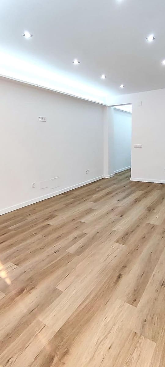 3 bedroom Flat for sale in Fuengirola - € 299,000 (Ref: 9666607)