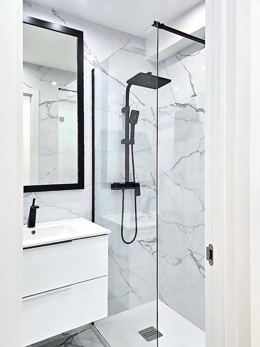 3 bedroom Flat for sale in Fuengirola - € 299,000 (Ref: 9666607)