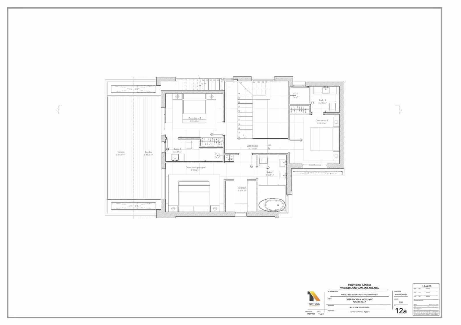 5 sypialnia Willa na sprzedaż w El Paraiso z basenem garażem - 1 950 000 € (Ref: 9773170)