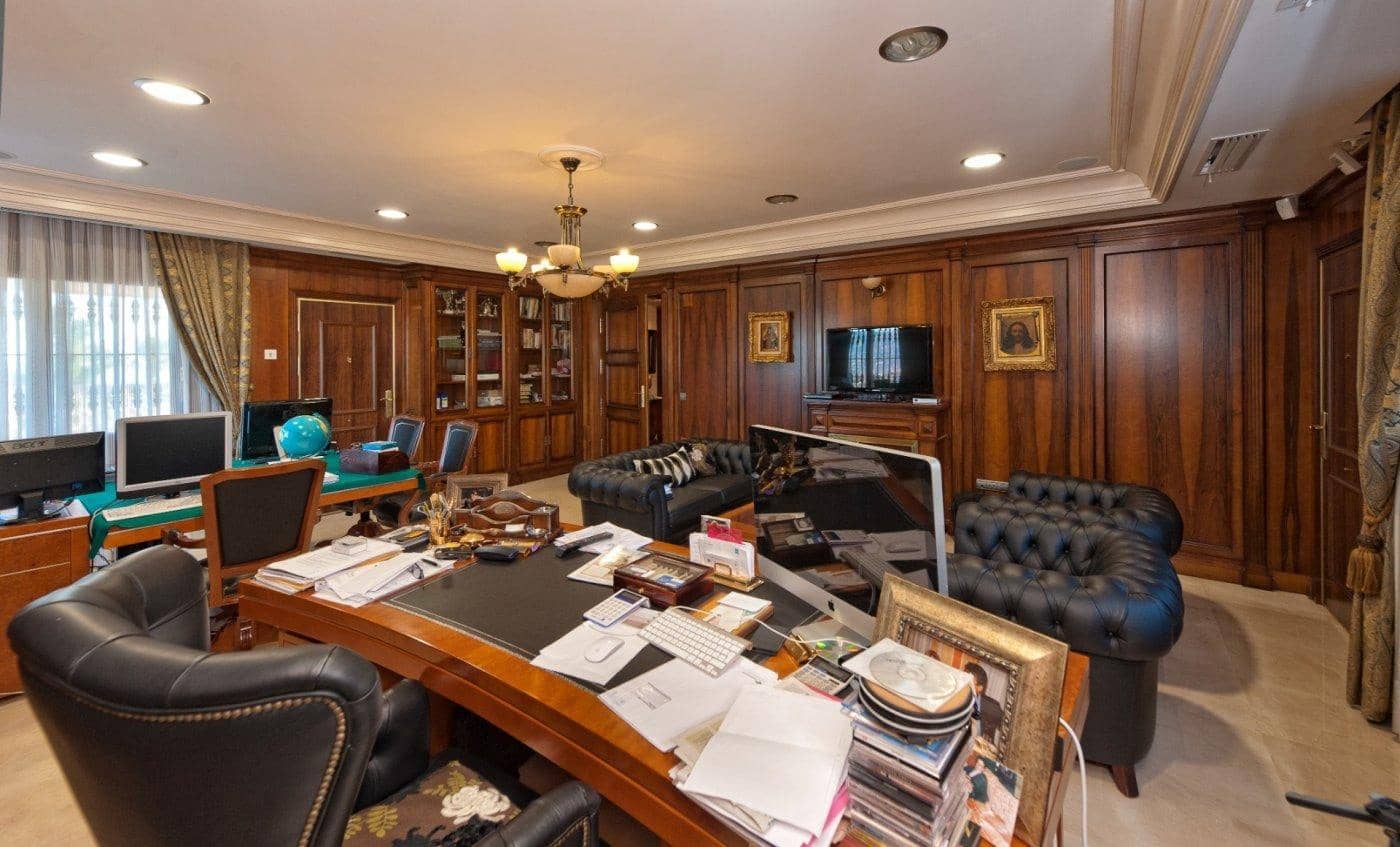 7 bedroom Villa for sale in Mijas with pool garage - € 5,600,000 (Ref: 9780678)