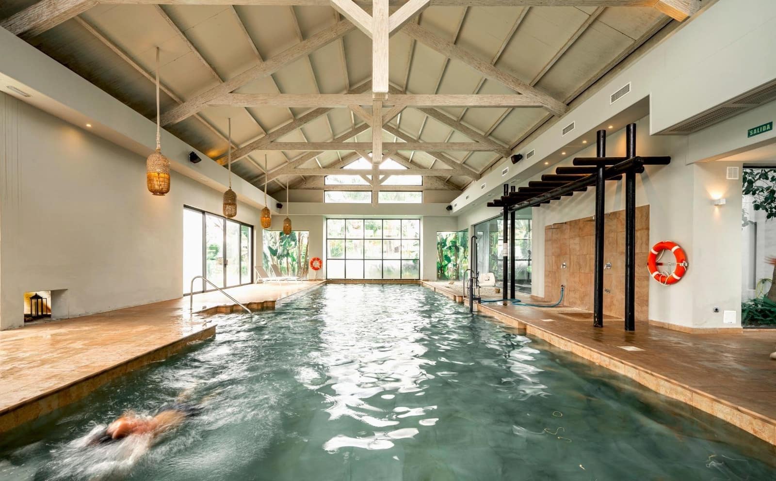 5 camera da letto Villa in vendita in El Paraiso con piscina garage - 2.100.000 € (Rif: 9788493)