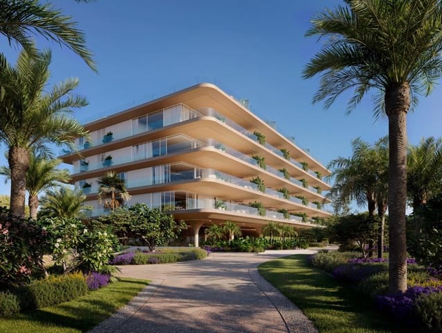 3 chambre Appartement à vendre à Los Llanos, Estepona avec piscine garage - 2 700 000 € (Ref: 9825363)