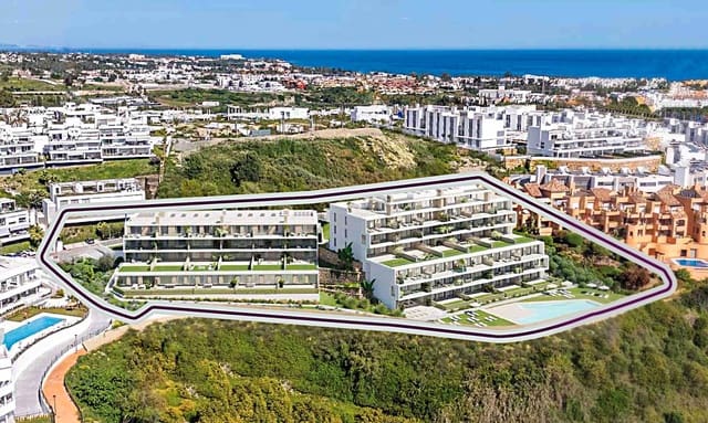 2 Zimmer Apartment zu verkaufen in Cancelada, Estepona mit Pool Garage - 428.000 € (Ref: 9849493)
