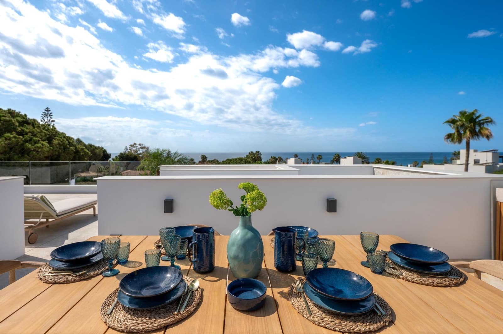 6 bedroom Villa for sale in Marbella with pool garage - € 4,995,000 (Ref: 9849494)