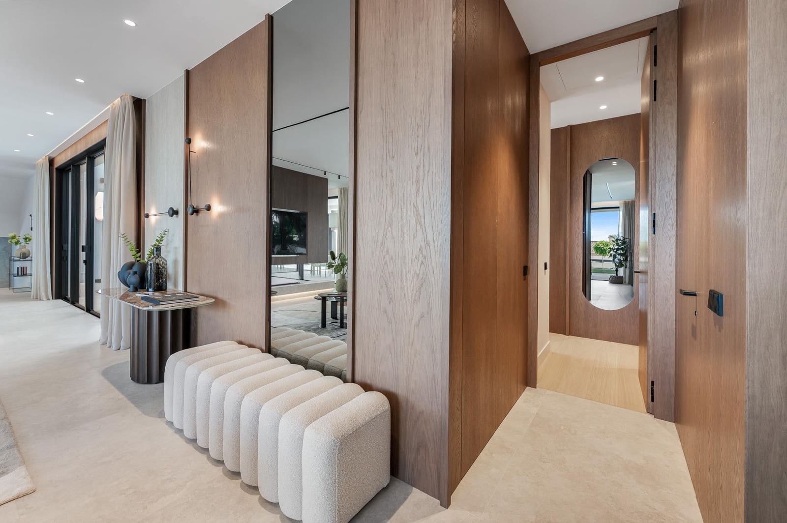 6 bedroom Villa for sale in Marbella with pool garage - € 4,995,000 (Ref: 9849494)