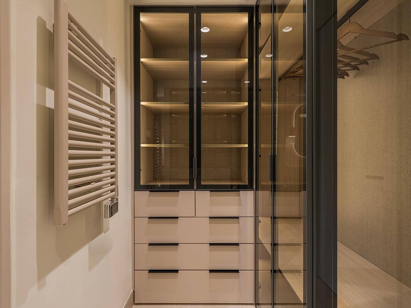 3 bedroom Apartment for sale in New Golden Mile with pool garage - € 2,995,000 (Ref: 9861955)