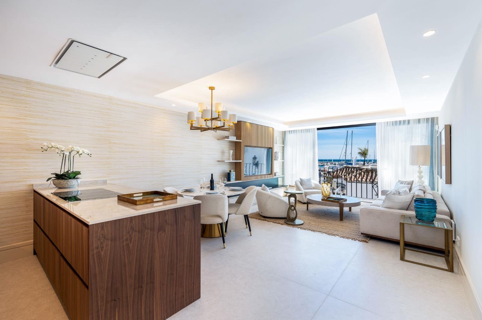 2 bedroom Apartment for sale in Marbella - € 1,245,000 (Ref: 9861956)