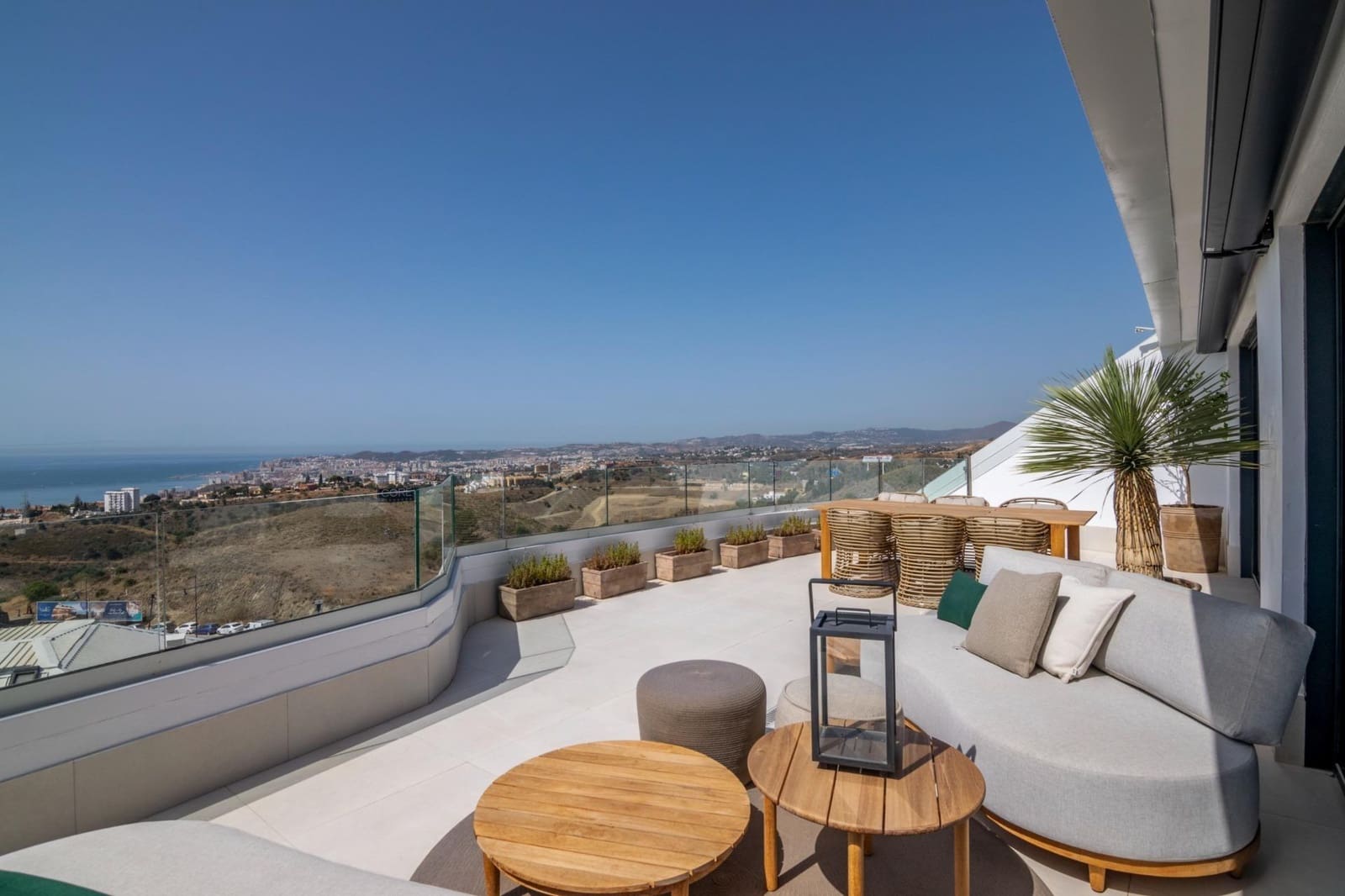 3 soveværelse Lejlighed til salg i Fuengirola med swimmingpool garage - € 525.000 (Ref: 9868682)