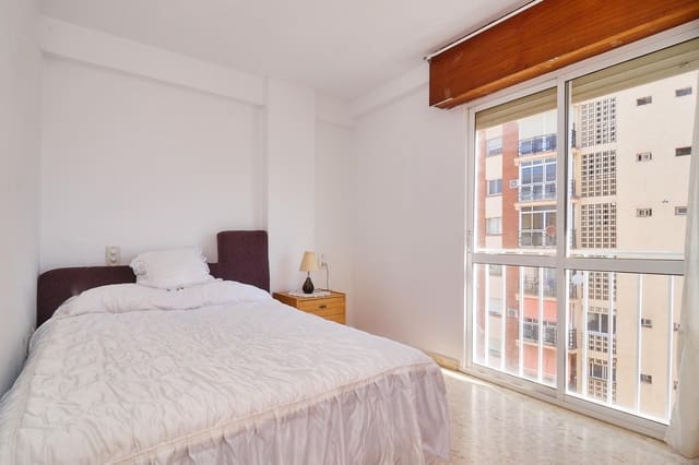 4 soveværelse Lejlighed til salg i Fuengirola - € 330.000 (Ref: 9868685)