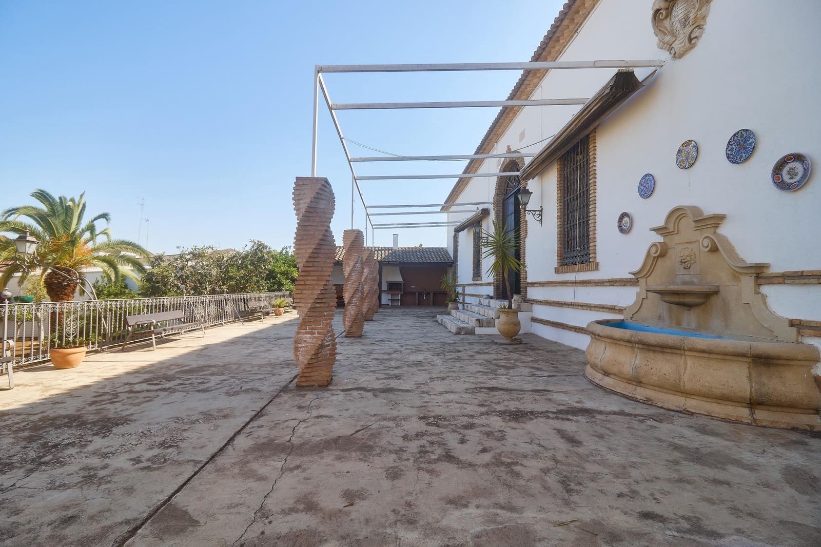 1 quarto Empresa para venda em Aguilar de la Frontera com garagem - 1 050 000 € (Ref: 9913265)