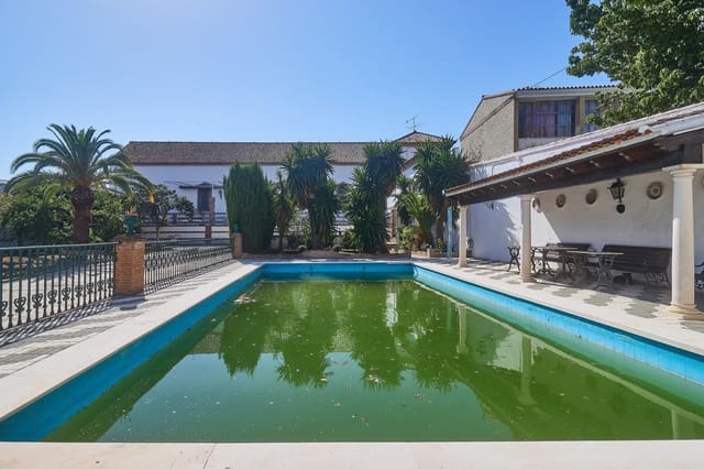 1 quarto Empresa para venda em Aguilar de la Frontera com garagem - 1 050 000 € (Ref: 9913265)