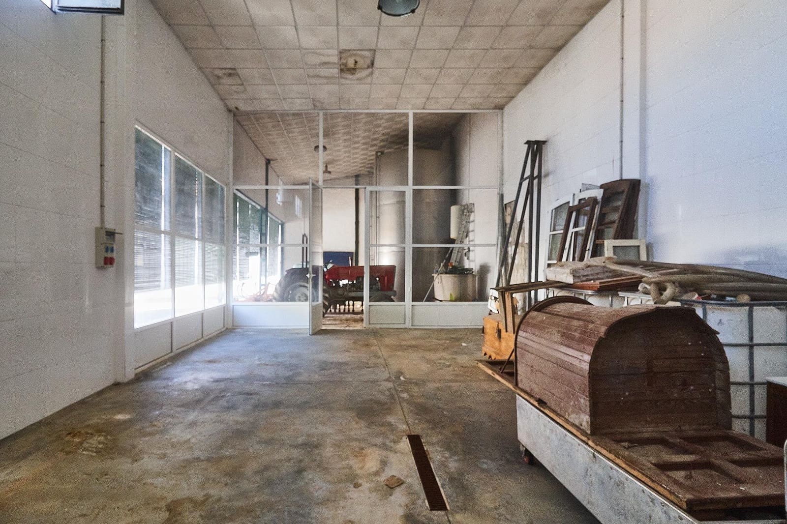1 quarto Empresa para venda em Aguilar de la Frontera com garagem - 1 050 000 € (Ref: 9913265)