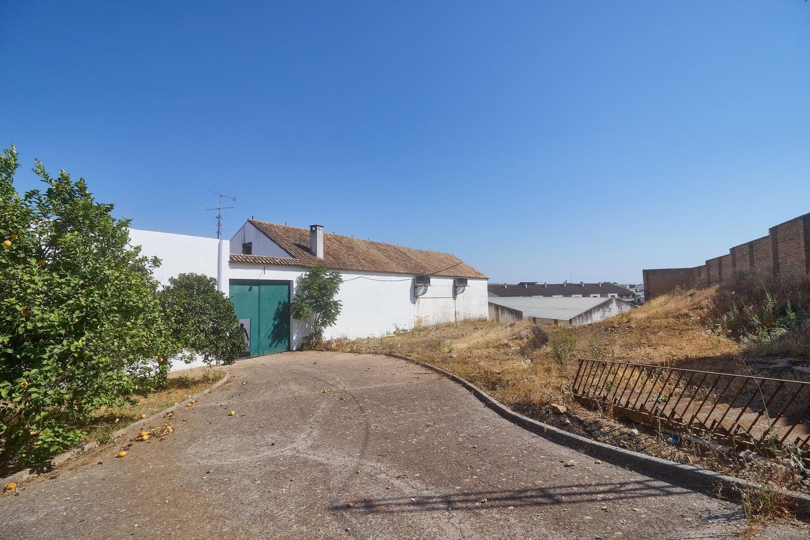 1 quarto Empresa para venda em Aguilar de la Frontera com garagem - 1 050 000 € (Ref: 9913265)