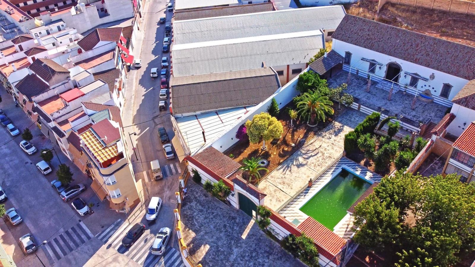 1 quarto Empresa para venda em Aguilar de la Frontera com garagem - 1 050 000 € (Ref: 9913265)