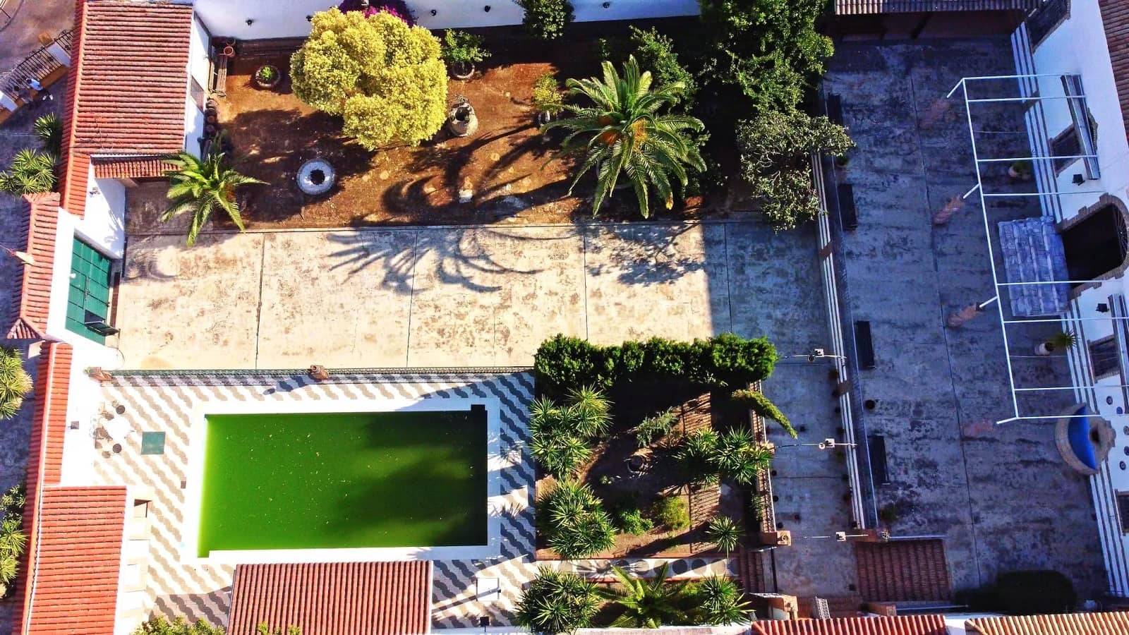 1 quarto Empresa para venda em Aguilar de la Frontera com garagem - 1 050 000 € (Ref: 9913265)