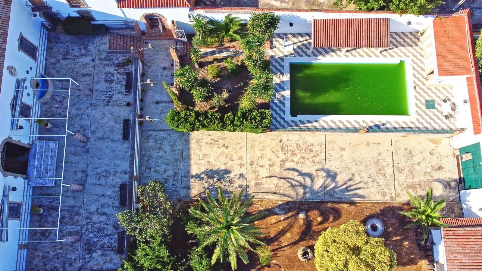 1 quarto Empresa para venda em Aguilar de la Frontera com garagem - 1 050 000 € (Ref: 9913265)